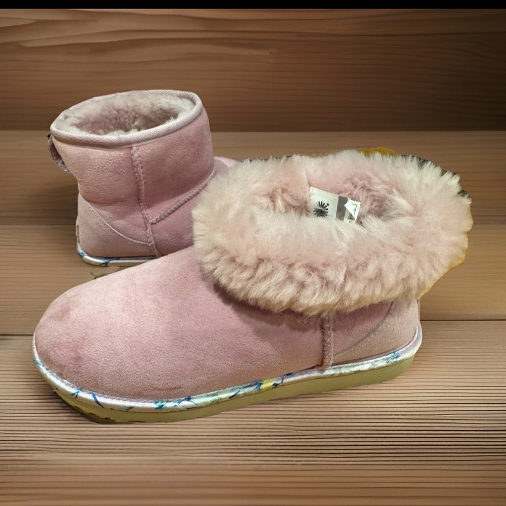 UGG Classic Mini Ankle Pink with Pink Floral Foil Trim Boots Size 8 USED